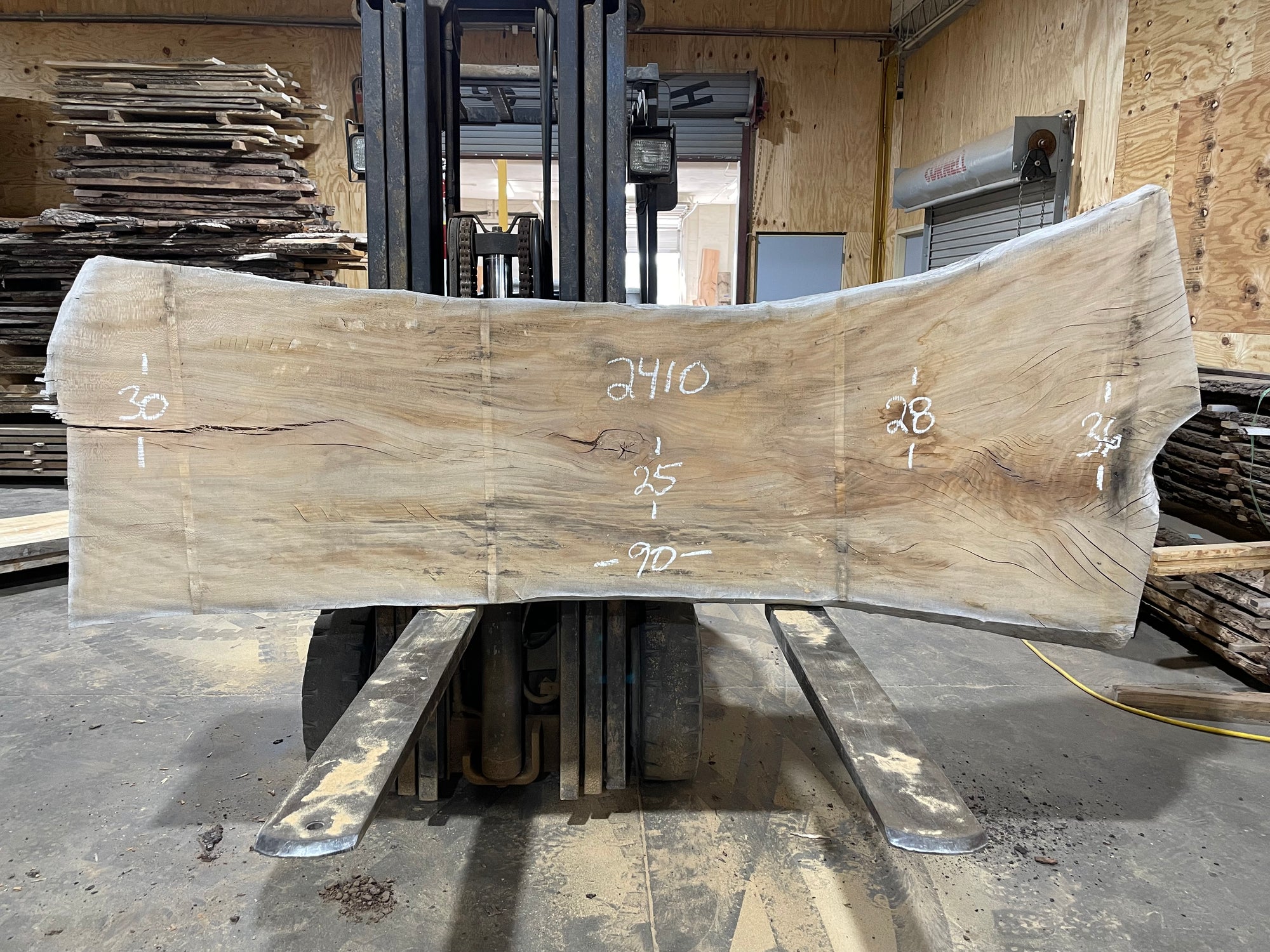 Sycamore (2410) 90” L x 25-36” W x 2.5” T