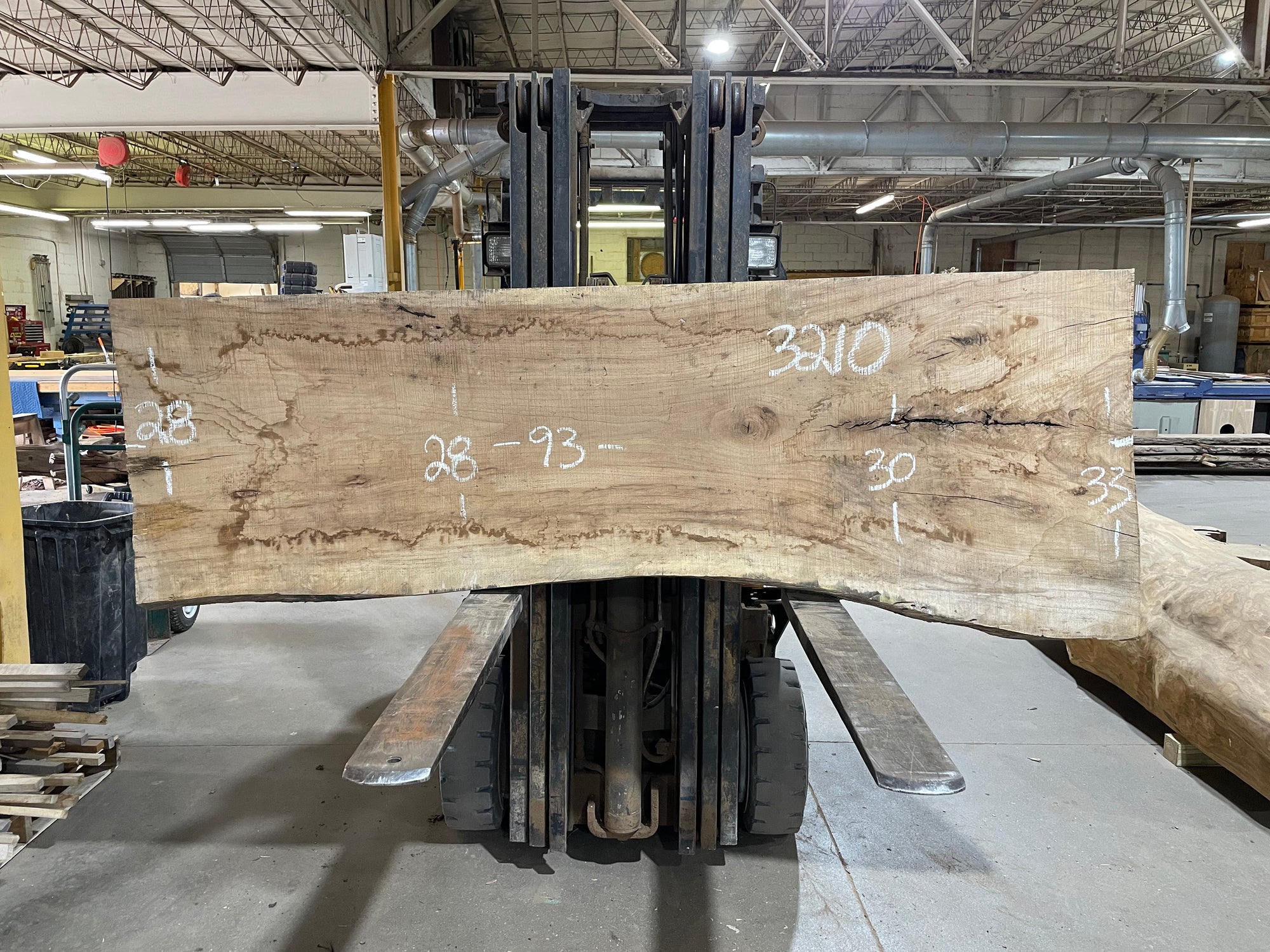 Pecan - (3210) 93" L x 28-33" W x 3 T