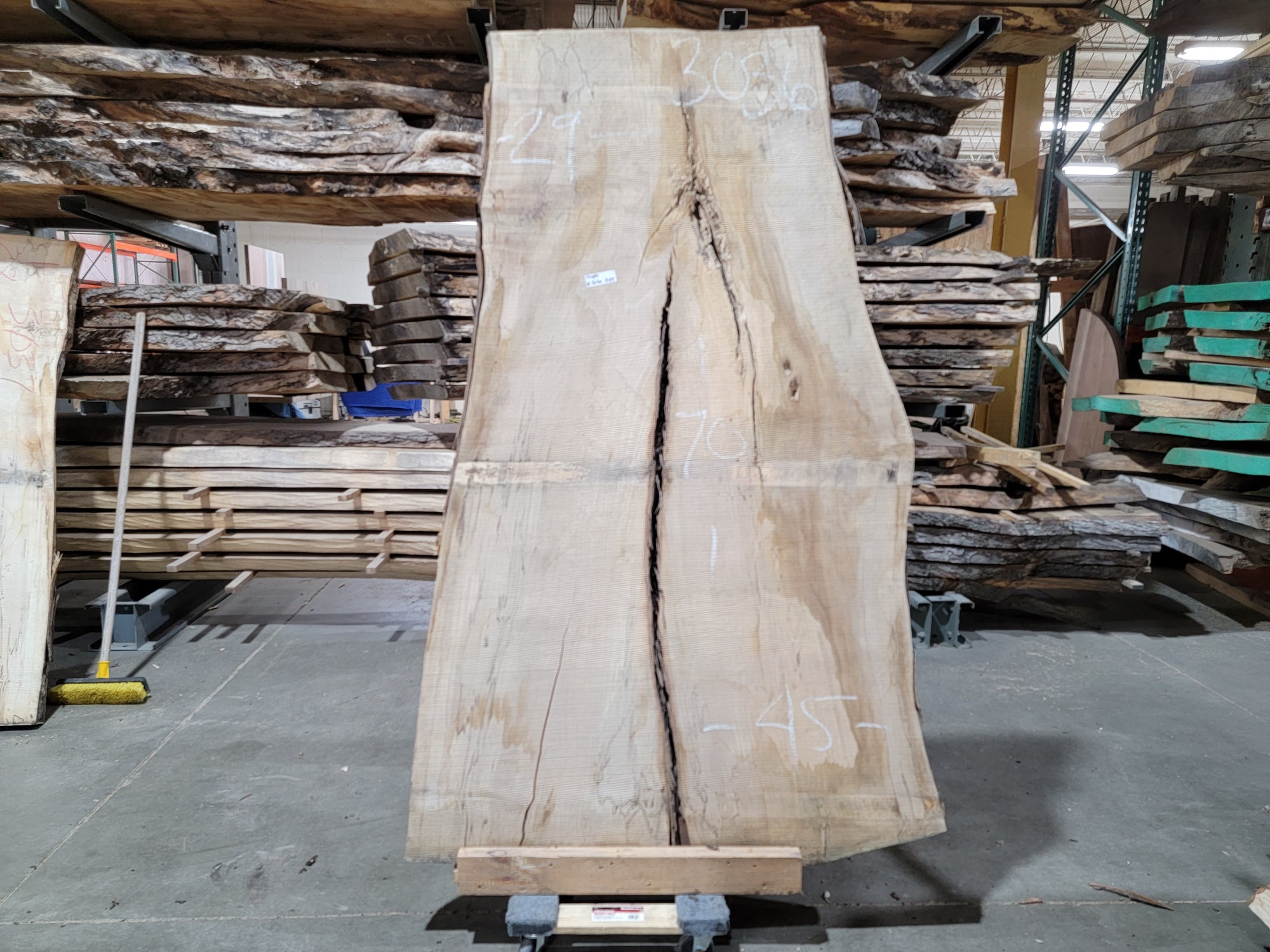 Maple (3036) 70" L x 29-45" W x 2.5" T